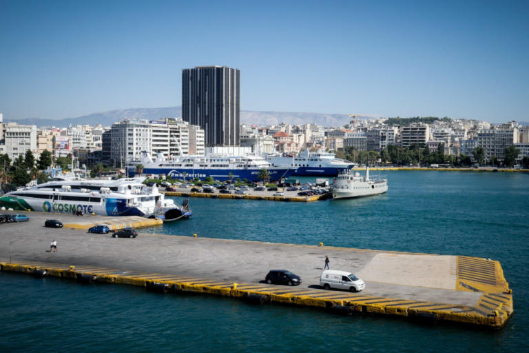 Χάρης Θεοχάρης | Τα λιμάνι και οι μαρίνες της χώρας, στο στόχαστρο του Υπουργού Τουρισμού