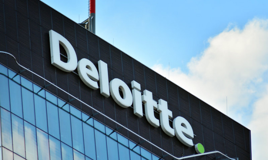 Προσλήψεις από τη Deloitte στο Salesforce Bootcamp