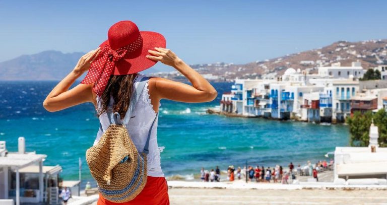 Γιάννης Παράσχης (ΣΕΤΕ): Βιωσιμότητα και εργατικό δυναμικό, οι δυο προκλήσεις του ελληνικού τουρισμού